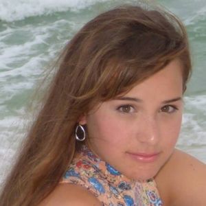 Meet your Posher, Rebecca